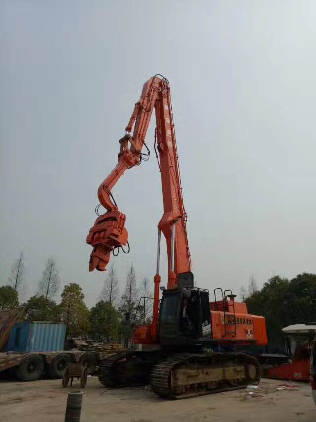 日立550樁機(jī)(1)